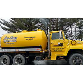 Bee Kleen Septic Service cargo vehicle